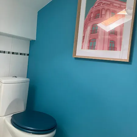 Centre-ville Climatise Avec Parking Gratuit Lägenhet *